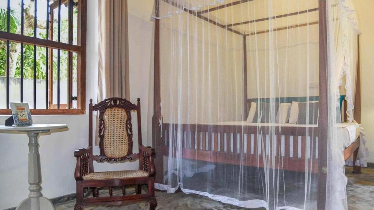 Antique Ceylon Villa Ahangama Eksteriør bilde