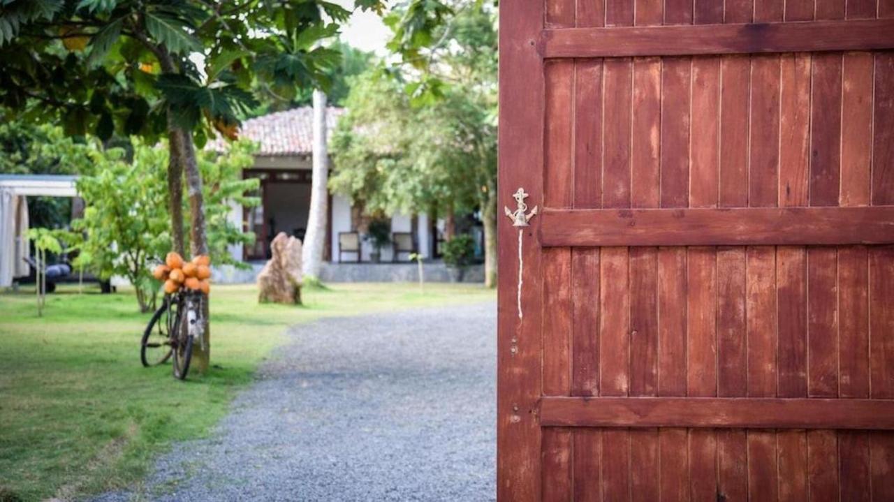 Antique Ceylon Villa Ahangama Eksteriør bilde